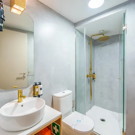 Pantaleon Villa Porto